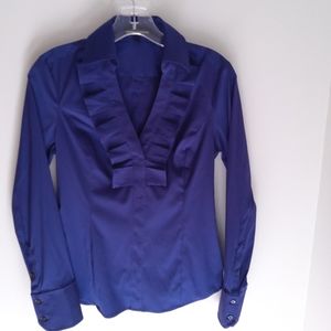 Womens long sleeve dress shirt.